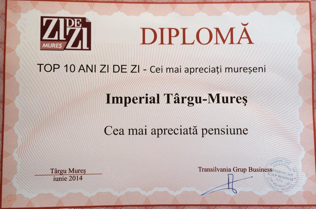 Pensiunea Imperial Târgu-Mureş Екстериор снимка